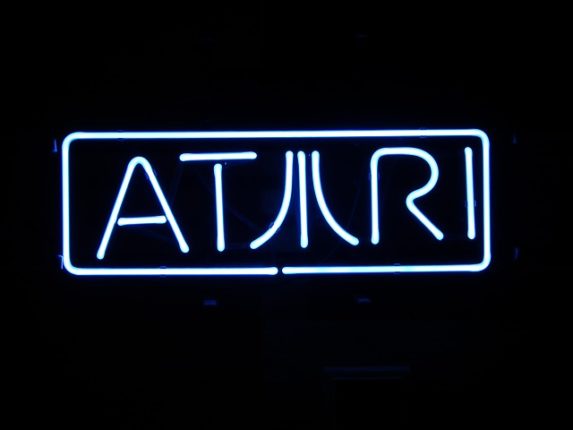 Logo Atari