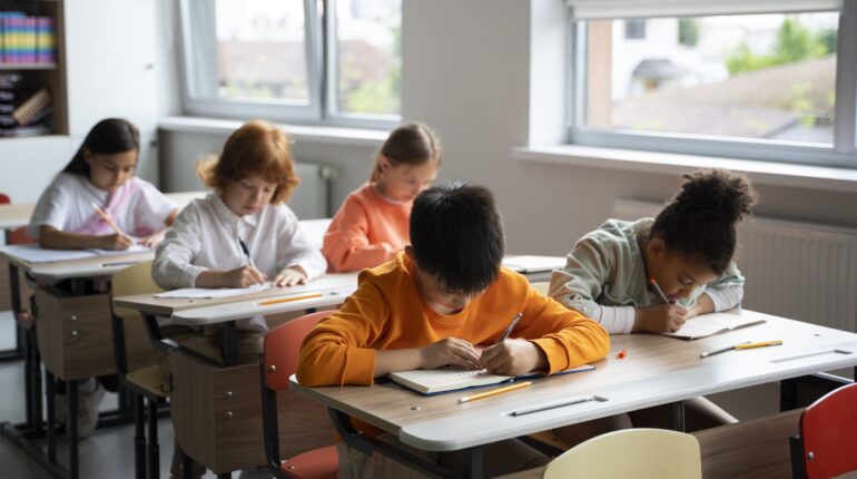 Construire une école pivot du changement